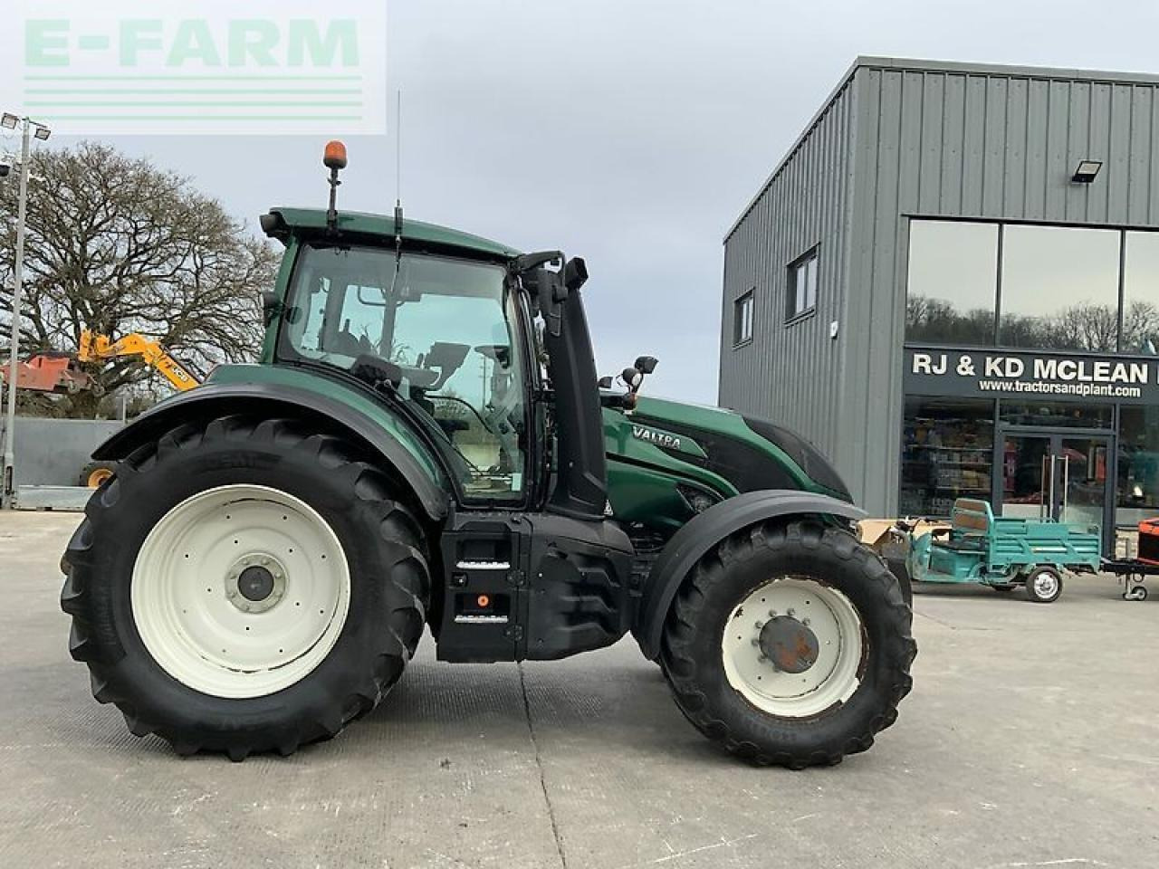 Valtra t214 direct tractor (st22267) Direct - Traktor: slika 1 Valtra t214 direct tractor (st22267) Direct - Traktor: slika 1