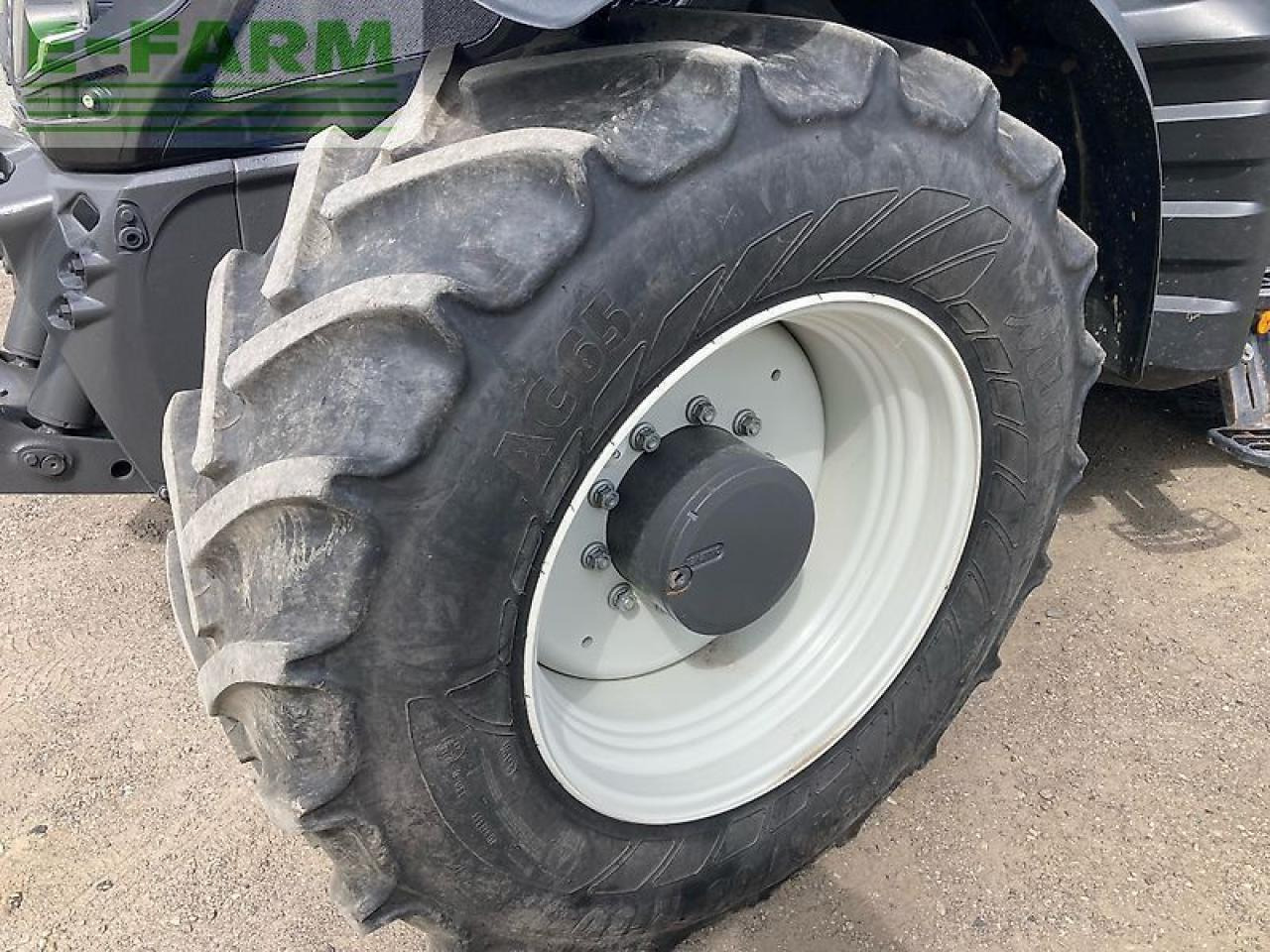 Valtra t254a mr19 - Traktor: slika 4 Valtra t254a mr19 - Traktor: slika 4