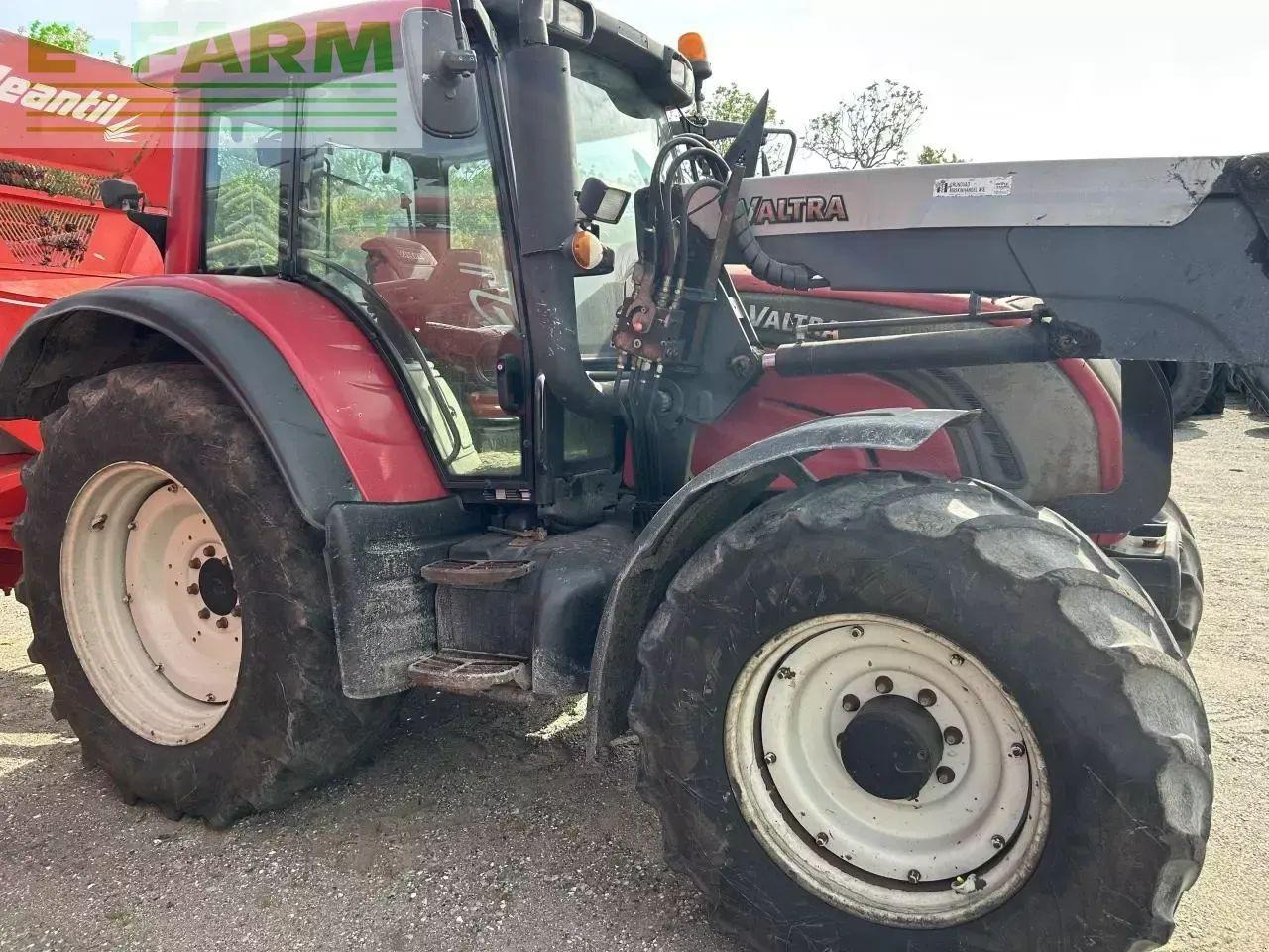 Valtra valtra n 143 - Traktor: slika 1 Valtra valtra n 143 - Traktor: slika 1