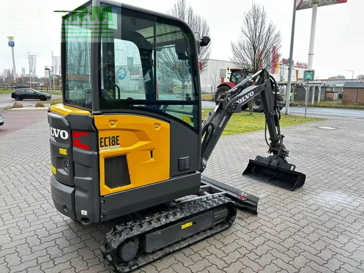 Volvo ec18e (ersteinsatz 2022) - Mini bager: slika 5 Volvo ec18e (ersteinsatz 2022) - Mini bager: slika 5