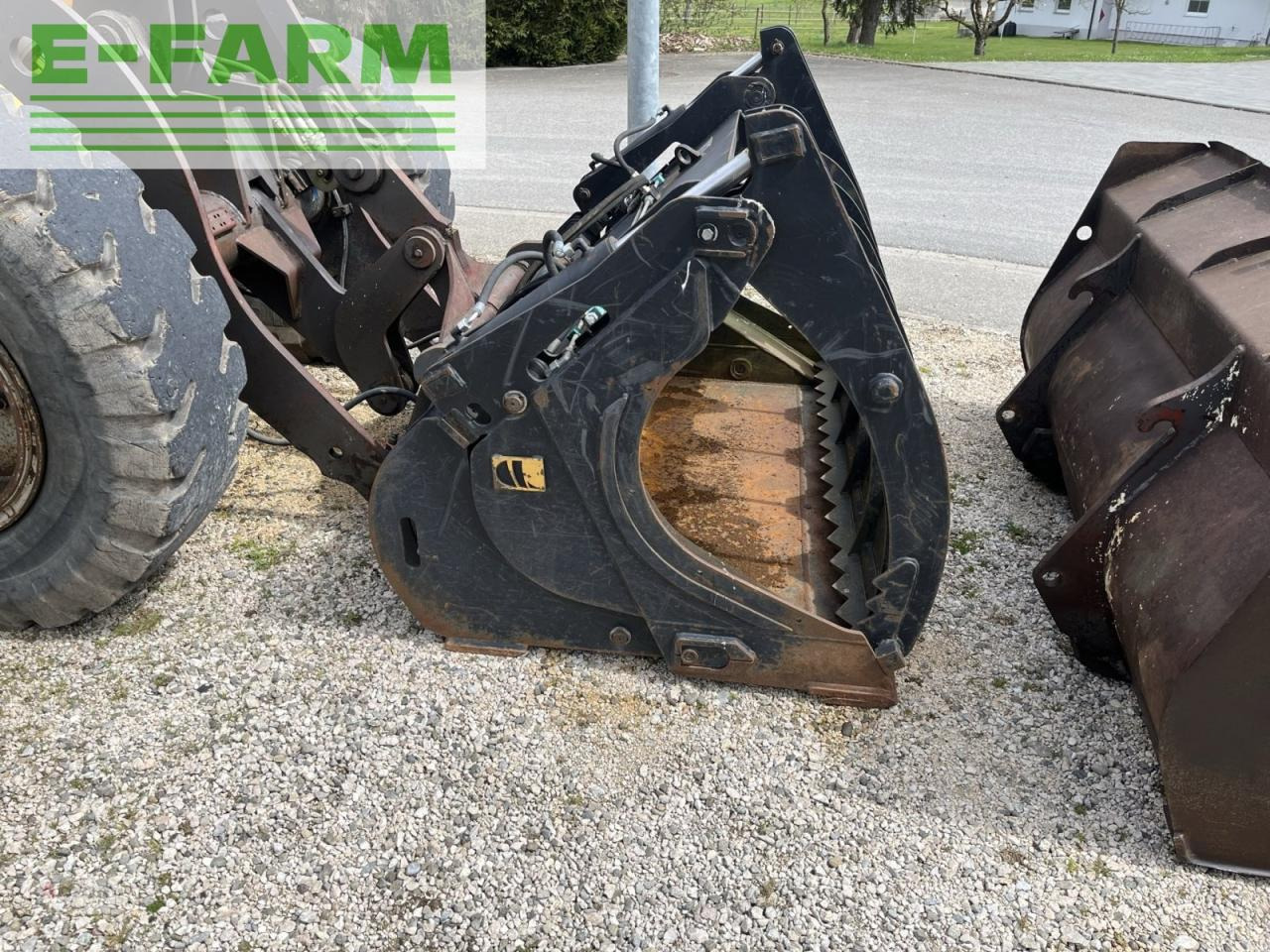 Volvo l 40b - Mini bager: slika 3 Volvo l 40b - Mini bager: slika 3