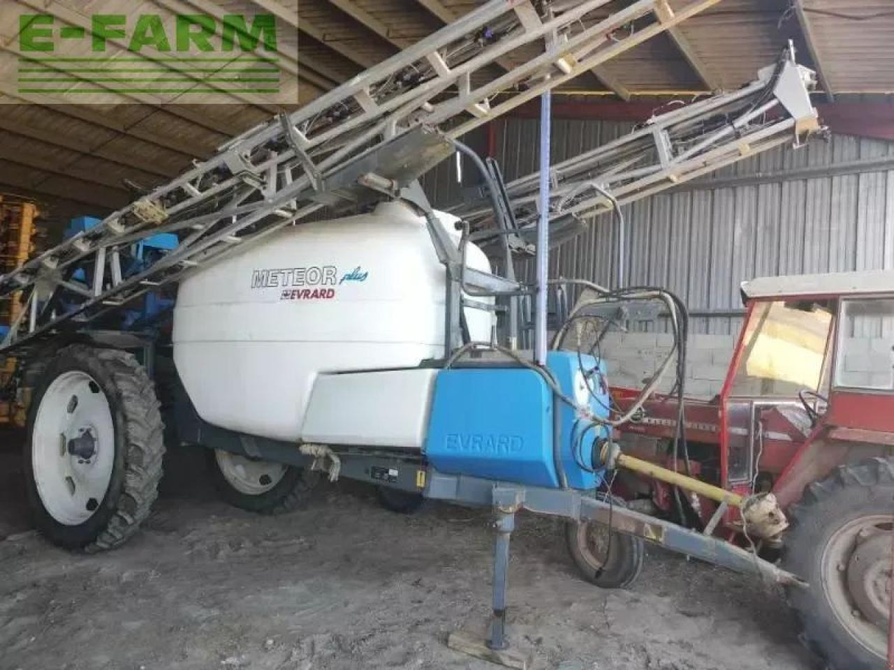 Meteor plus - Vlečna škropilnica: slika 2 Meteor plus - Vlečna škropilnica: slika 2