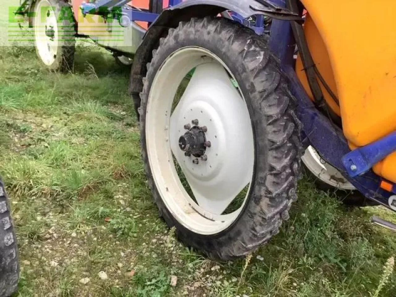 Olympia320s - Vlečna škropilnica: slika 5 Olympia320s - Vlečna škropilnica: slika 5