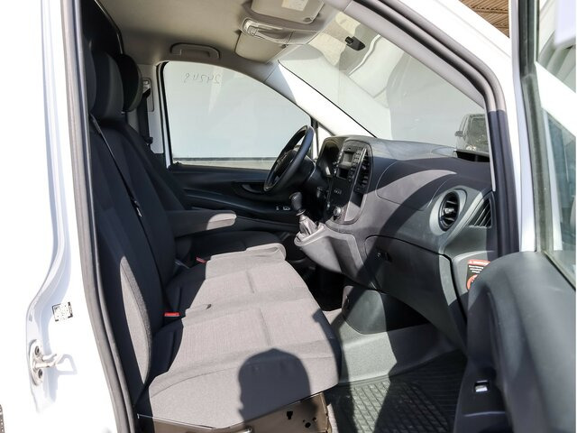MERCEDES-BENZ Vito 114CDI KA Extralang ,Klima,SortimoRegal - Drugi stroj: slika 5 MERCEDES-BENZ Vito 114CDI KA Extralang ,Klima,SortimoRegal - Drugi stroj: slika 5