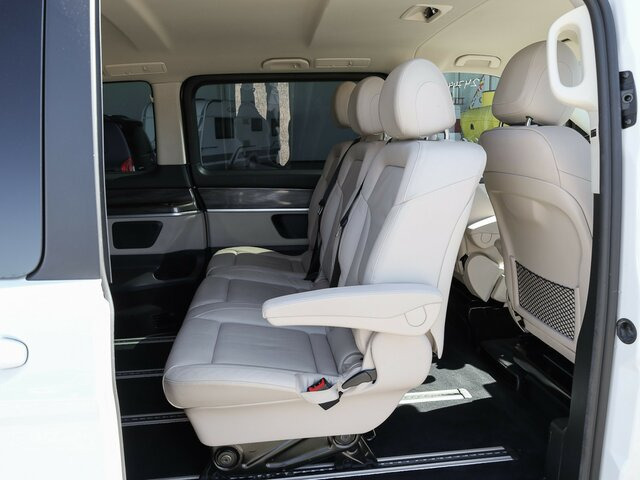 MERCEDES-BENZ EQV 300 Avantgarde Extralang,8Sitze,Leder beige - Potniški kombi, Električno dostavno vozilo: slika 5 MERCEDES-BENZ EQV 300 Avantgarde Extralang,8Sitze,Leder beige - Potniški kombi, Električno dostavno vozilo: slika 5