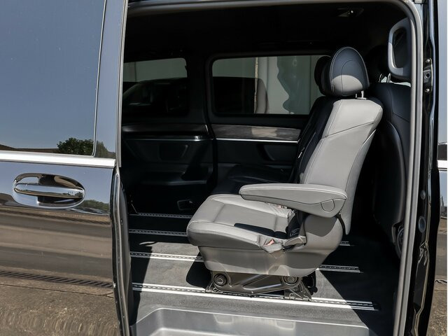 MERCEDES-BENZ EQV 300 Extralang,Avantgarde,8Sitze,2xelektr.Tür - Potniški kombi, Električno dostavno vozilo: slika 5 MERCEDES-BENZ EQV 300 Extralang,Avantgarde,8Sitze,2xelektr.Tür - Potniški kombi, Električno dostavno vozilo: slika 5