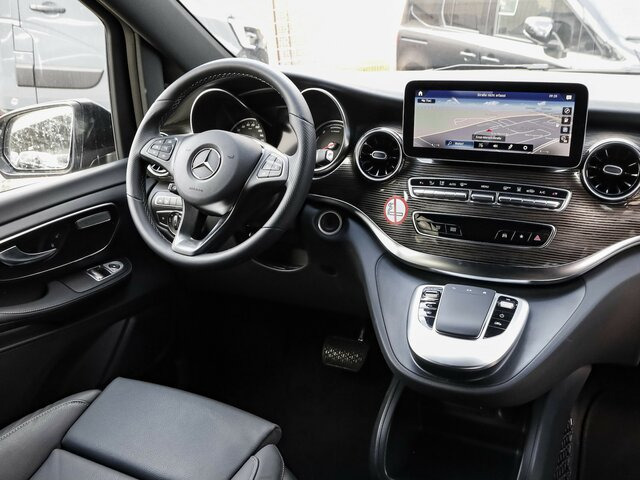 MERCEDES-BENZ EQV 300 Extralang,Avantgarde,8Sitze,2xelektr.Tür - Potniški kombi, Električno dostavno vozilo: slika 5 MERCEDES-BENZ EQV 300 Extralang,Avantgarde,8Sitze,2xelektr.Tür - Potniški kombi, Električno dostavno vozilo: slika 5