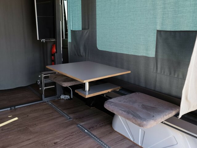 MERCEDES-BENZ Sprinter 314 CDI CamperAusbau,Motorradhalterung... - Kombi avtodom: slika 3 MERCEDES-BENZ Sprinter 314 CDI CamperAusbau,Motorradhalterung... - Kombi avtodom: slika 3