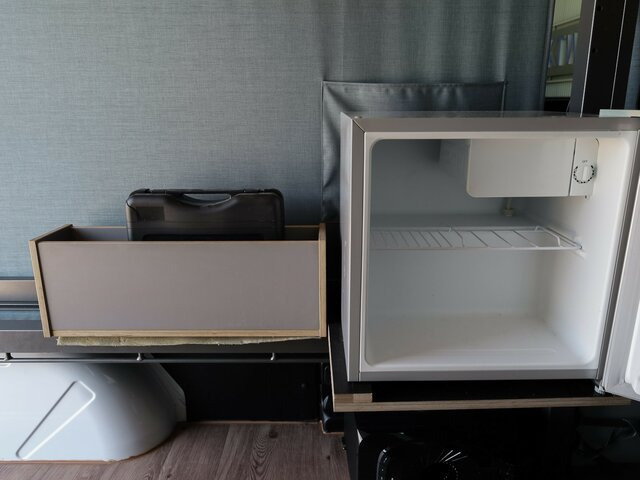 MERCEDES-BENZ Sprinter 314 CDI CamperAusbau,Motorradhalterung... lizing MERCEDES-BENZ Sprinter 314 CDI CamperAusbau,Motorradhalterung...: slika 7