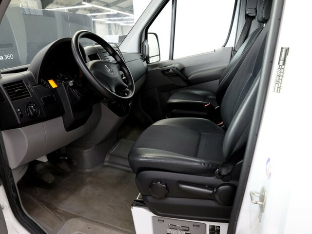 MERCEDES-BENZ Sprinter 316CDI DOKA,Allrad,AHK,Standhzg. - Dostavno vozilo s kesonom, Dostavno vozilo z dvojno kabino: slika 2 MERCEDES-BENZ Sprinter 316CDI DOKA,Allrad,AHK,Standhzg. - Dostavno vozilo s kesonom, Dostavno vozilo z dvojno kabino: slika 2
