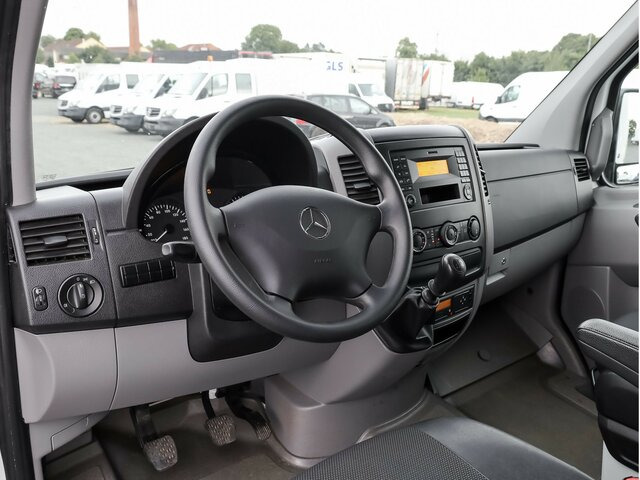 MERCEDES-BENZ Sprinter 316CDI DOKA,Allrad,Klima,AHK,TCO - Dostavno vozilo s kesonom, Dostavno vozilo z dvojno kabino: slika 4 MERCEDES-BENZ Sprinter 316CDI DOKA,Allrad,Klima,AHK,TCO - Dostavno vozilo s kesonom, Dostavno vozilo z dvojno kabino: slika 4