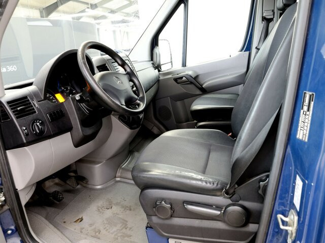 MERCEDES-BENZ Sprinter 316CDI DOKA,Allrad,Klima,AHK3,5To,TCO - Dostavno vozilo s kesonom, Dostavno vozilo z dvojno kabino: slika 2 MERCEDES-BENZ Sprinter 316CDI DOKA,Allrad,Klima,AHK3,5To,TCO - Dostavno vozilo s kesonom, Dostavno vozilo z dvojno kabino: slika 2