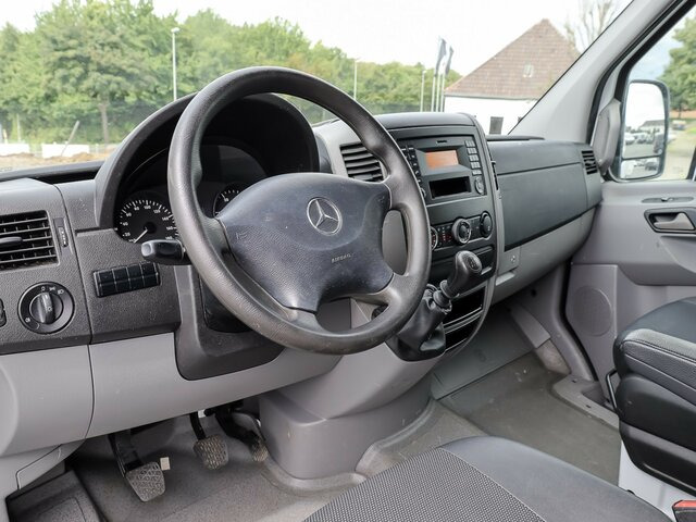 MERCEDES-BENZ Sprinter 316CDI DOKA,Allrad,Klima... - Dostavno vozilo s kesonom, Dostavno vozilo z dvojno kabino: slika 4 MERCEDES-BENZ Sprinter 316CDI DOKA,Allrad,Klima... - Dostavno vozilo s kesonom, Dostavno vozilo z dvojno kabino: slika 4