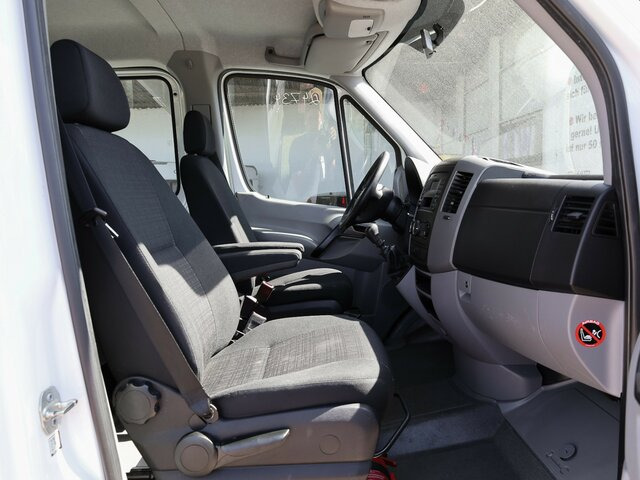 MERCEDES-BENZ Sprinter 316CDI DOKA,Allrad,Klima,Standhzg. - Dostavno vozilo s kesonom, Dostavno vozilo z dvojno kabino: slika 2 MERCEDES-BENZ Sprinter 316CDI DOKA,Allrad,Klima,Standhzg. - Dostavno vozilo s kesonom, Dostavno vozilo z dvojno kabino: slika 2