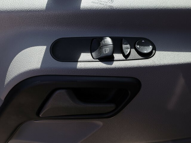 MERCEDES-BENZ Sprinter 316CDI Pritsche,Allrad,Klima... - Dostavno vozilo s ponjavo: slika 5 MERCEDES-BENZ Sprinter 316CDI Pritsche,Allrad,Klima... - Dostavno vozilo s ponjavo: slika 5