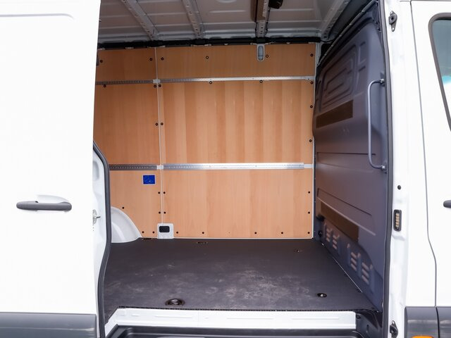 MERCEDES-BENZ Sprinter 317 CDI,3665mm,Automatik,Kamera - Furgon: slika 2 MERCEDES-BENZ Sprinter 317 CDI,3665mm,Automatik,Kamera - Furgon: slika 2