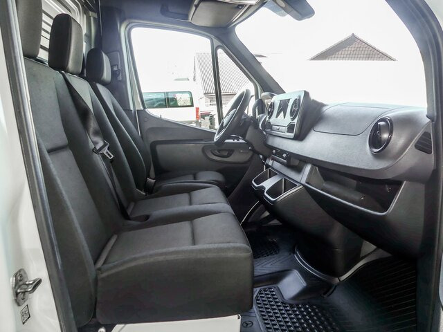 MERCEDES-BENZ Sprinter 317 CDI,3665mm,Automatik,Kamera - Furgon: slika 3 MERCEDES-BENZ Sprinter 317 CDI,3665mm,Automatik,Kamera - Furgon: slika 3