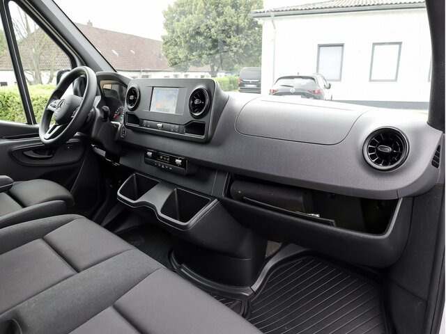 MERCEDES-BENZ Sprinter 317 CDI,3665mm,Automatik,Kamera - Furgon: slika 4 MERCEDES-BENZ Sprinter 317 CDI,3665mm,Automatik,Kamera - Furgon: slika 4