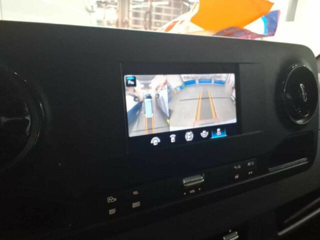 MERCEDES-BENZ Sprinter 317 CDI Kasten,L2H2,MBUX,Kamera... - Furgon: slika 5 MERCEDES-BENZ Sprinter 317 CDI Kasten,L2H2,MBUX,Kamera... - Furgon: slika 5