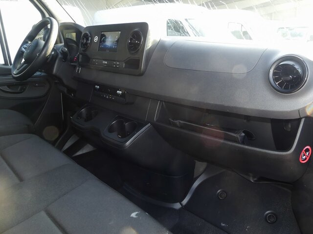 MERCEDES-BENZ Sprinter 317 Maxi,9GTronic,AHK3,5To,TCO... - Furgon: slika 3 MERCEDES-BENZ Sprinter 317 Maxi,9GTronic,AHK3,5To,TCO... - Furgon: slika 3