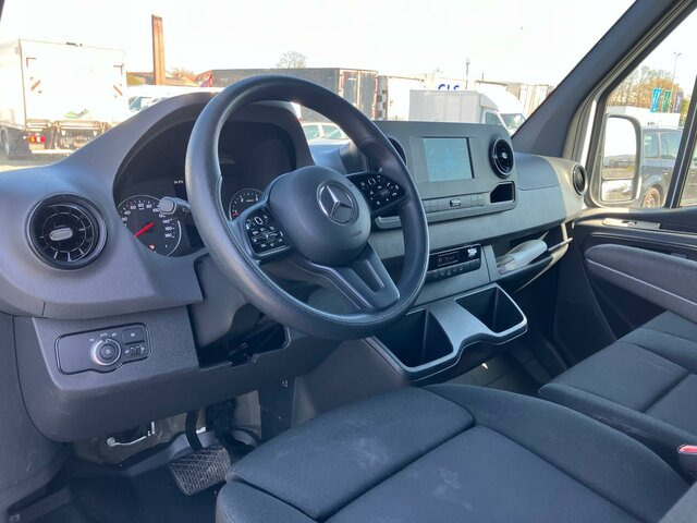 MERCEDES-BENZ Sprinter 317 Maxi,9GTronic,MBUX,Kamera,Klima - Furgon: slika 2 MERCEDES-BENZ Sprinter 317 Maxi,9GTronic,MBUX,Kamera,Klima - Furgon: slika 2