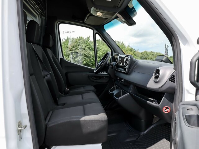 MERCEDES-BENZ Sprinter 317 Maxi,9GTronic,MBUX,Kamera,LED - Furgon: slika 3 MERCEDES-BENZ Sprinter 317 Maxi,9GTronic,MBUX,Kamera,LED - Furgon: slika 3