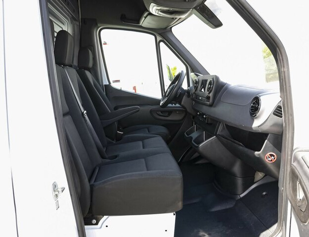 MERCEDES-BENZ Sprinter 317 Maxi,9GTronic,MBUX,Kamera - Furgon: slika 3 MERCEDES-BENZ Sprinter 317 Maxi,9GTronic,MBUX,Kamera - Furgon: slika 3