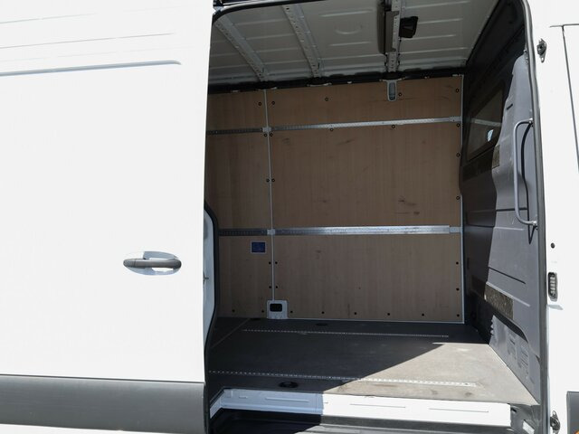 MERCEDES-BENZ Sprinter 317 Maxi,9GTronic,MBUX,Kamera... - Furgon: slika 2 MERCEDES-BENZ Sprinter 317 Maxi,9GTronic,MBUX,Kamera... - Furgon: slika 2