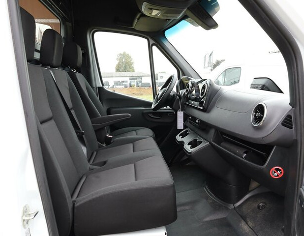 MERCEDES-BENZ Sprinter 317 Maxi,9GTronic,MBUX,Kamera - Furgon: slika 3 MERCEDES-BENZ Sprinter 317 Maxi,9GTronic,MBUX,Kamera - Furgon: slika 3