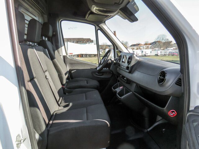 MERCEDES-BENZ Sprinter 317 Maxi,9GTronic,MBUX,Kamera - Furgon: slika 2 MERCEDES-BENZ Sprinter 317 Maxi,9GTronic,MBUX,Kamera - Furgon: slika 2