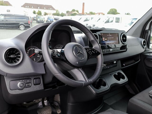 MERCEDES-BENZ Sprinter 317 Maxi,9GTronic,MBUX,Kamera - Furgon: slika 5 MERCEDES-BENZ Sprinter 317 Maxi,9GTronic,MBUX,Kamera - Furgon: slika 5