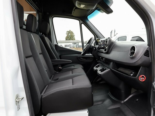 MERCEDES-BENZ Sprinter 317 Maxi,9GTronic,MBUX,Kamera - Furgon: slika 3 MERCEDES-BENZ Sprinter 317 Maxi,9GTronic,MBUX,Kamera - Furgon: slika 3