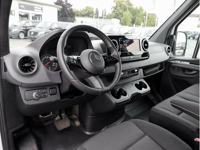 MERCEDES-BENZ Sprinter 317 Maxi,9GTronic,MBUX,Kamera - Furgon: slika 3 MERCEDES-BENZ Sprinter 317 Maxi,9GTronic,MBUX,Kamera - Furgon: slika 3