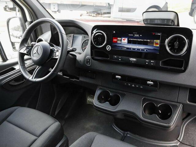 MERCEDES-BENZ Sprinter 317 Maxi,9GTronic,MBUX,Kamera... - Furgon: slika 4 MERCEDES-BENZ Sprinter 317 Maxi,9GTronic,MBUX,Kamera... - Furgon: slika 4