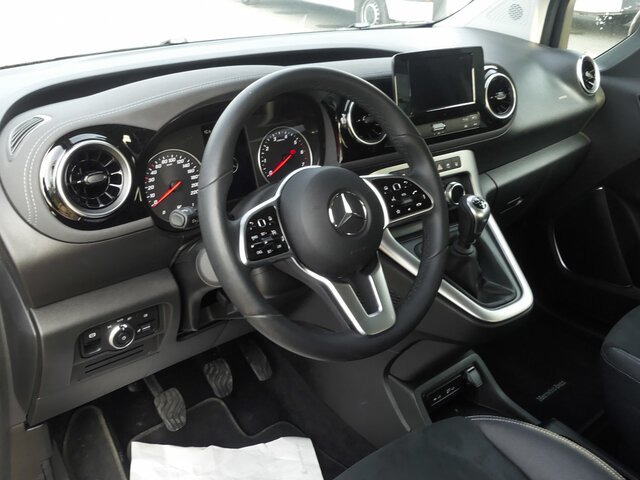 MERCEDES-BENZ T 180 Power Plus,MBUX,LED,Navi,Kamera,Tempomat - Potniški kombi: slika 4 MERCEDES-BENZ T 180 Power Plus,MBUX,LED,Navi,Kamera,Tempomat - Potniški kombi: slika 4