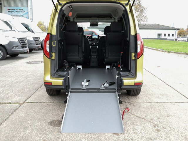 MERCEDES-BENZ T 180 Progressive,AMF Rollstuhlrampe,LED,Navi... - Potniški kombi: slika 2 MERCEDES-BENZ T 180 Progressive,AMF Rollstuhlrampe,LED,Navi... - Potniški kombi: slika 2