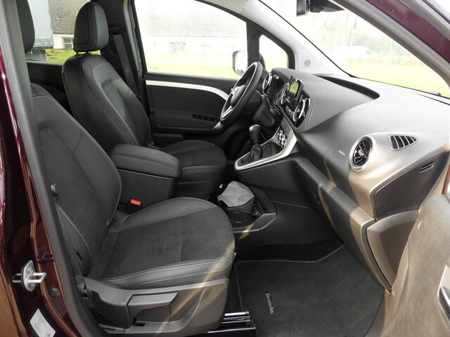 MERCEDES-BENZ T 180 Progressive,MBUX,LED,Navi,Kamera,Tempomat... - Potniški kombi: slika 3 MERCEDES-BENZ T 180 Progressive,MBUX,LED,Navi,Kamera,Tempomat... - Potniški kombi: slika 3