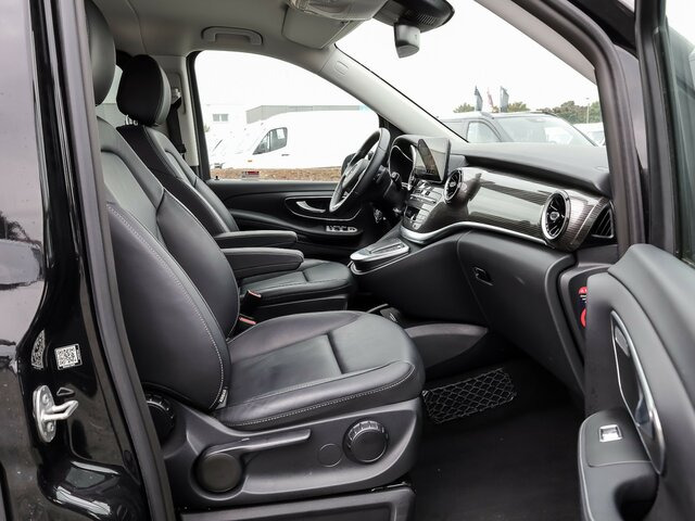 Potniški kombi MERCEDES-BENZ V 300 Avantgarde Extralang,2xSchiebetür el.,AHK...: slika 6