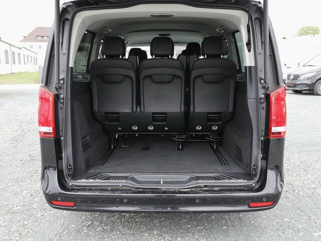 MERCEDES-BENZ V 300 Avantgarde Extralang,2xSchiebetür elektr.... - Minibus, Potniški kombi: slika 2 MERCEDES-BENZ V 300 Avantgarde Extralang,2xSchiebetür elektr.... - Minibus, Potniški kombi: slika 2