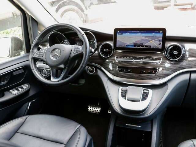 MERCEDES-BENZ V 300 Edition Extralang,2Schiebetür el.,8Sitzer... - Minibus, Potniški kombi: slika 4 MERCEDES-BENZ V 300 Edition Extralang,2Schiebetür el.,8Sitzer... - Minibus, Potniški kombi: slika 4