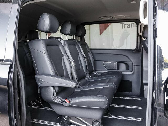 MERCEDES-BENZ V 300 Edition Extralang,2Schiebetür el.,8Sitzer... - Minibus, Potniški kombi: slika 4 MERCEDES-BENZ V 300 Edition Extralang,2Schiebetür el.,8Sitzer... - Minibus, Potniški kombi: slika 4