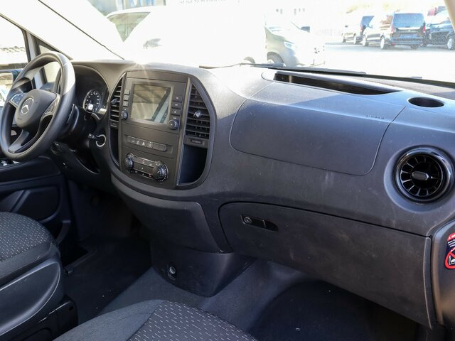 MERCEDES-BENZ Vito 114 TourerPro,Extralang,8Sitzer,Automatik... - Potniški kombi: slika 4 MERCEDES-BENZ Vito 114 TourerPro,Extralang,8Sitzer,Automatik... - Potniški kombi: slika 4