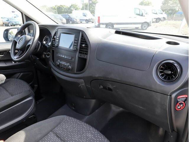 MERCEDES-BENZ Vito 114 TourerPro,Extralang,8Sitzer,Automatik - Minibus, Potniški kombi: slika 4 MERCEDES-BENZ Vito 114 TourerPro,Extralang,8Sitzer,Automatik - Minibus, Potniški kombi: slika 4