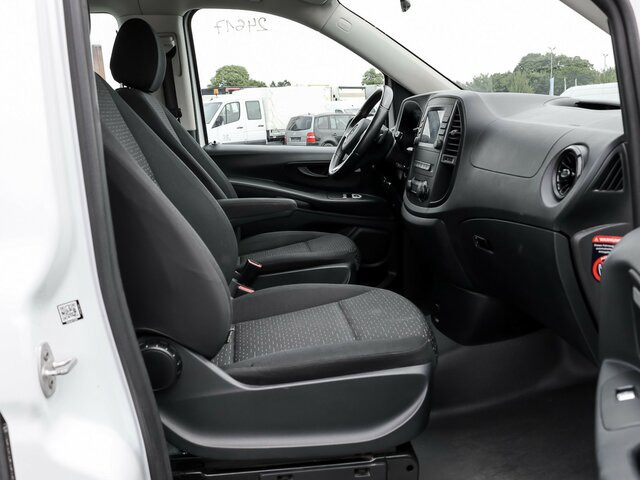 MERCEDES-BENZ Vito 114 TourerPro,Extralang,8Sitzer,Automatik - Minibus, Potniški kombi: slika 3 MERCEDES-BENZ Vito 114 TourerPro,Extralang,8Sitzer,Automatik - Minibus, Potniški kombi: slika 3
