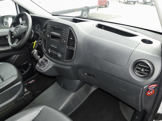 MERCEDES-BENZ Vito 114 TourerPro,Extralang,AMF Rollstuhlrampe - Minibus, Potniški kombi: slika 5 MERCEDES-BENZ Vito 114 TourerPro,Extralang,AMF Rollstuhlrampe - Minibus, Potniški kombi: slika 5