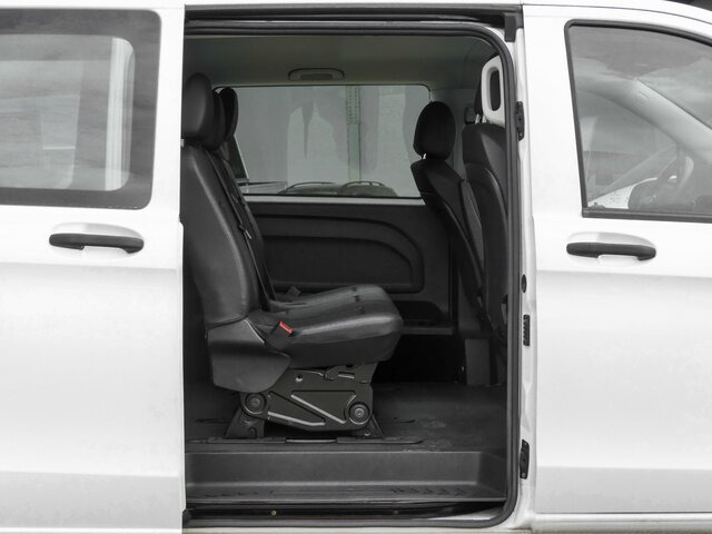 MERCEDES-BENZ Vito 114 TourerPro,Extralang,AMF Rollstuhlrampe - Minibus, Potniški kombi: slika 2 MERCEDES-BENZ Vito 114 TourerPro,Extralang,AMF Rollstuhlrampe - Minibus, Potniški kombi: slika 2