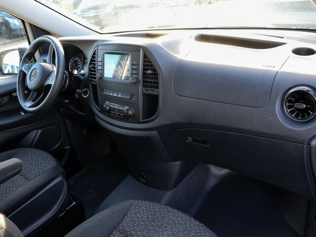 MERCEDES-BENZ Vito 114 TourerPro,lang,Automatik,8Sitze,Kamera... - Potniški kombi: slika 4 MERCEDES-BENZ Vito 114 TourerPro,lang,Automatik,8Sitze,Kamera... - Potniški kombi: slika 4