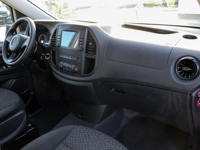 MERCEDES-BENZ Vito 114 TourerPro,lang,Automatik,8Sitze,Kamera... - Potniški kombi: slika 4 MERCEDES-BENZ Vito 114 TourerPro,lang,Automatik,8Sitze,Kamera... - Potniški kombi: slika 4