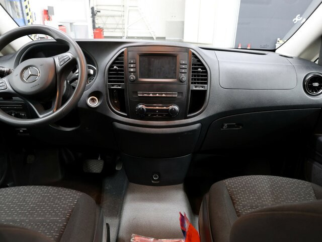 MERCEDES-BENZ Vito 114 TourerPro,lang,Automatik,8Sitze,Kamera... - Minibus, Potniški kombi: slika 2 MERCEDES-BENZ Vito 114 TourerPro,lang,Automatik,8Sitze,Kamera... - Minibus, Potniški kombi: slika 2