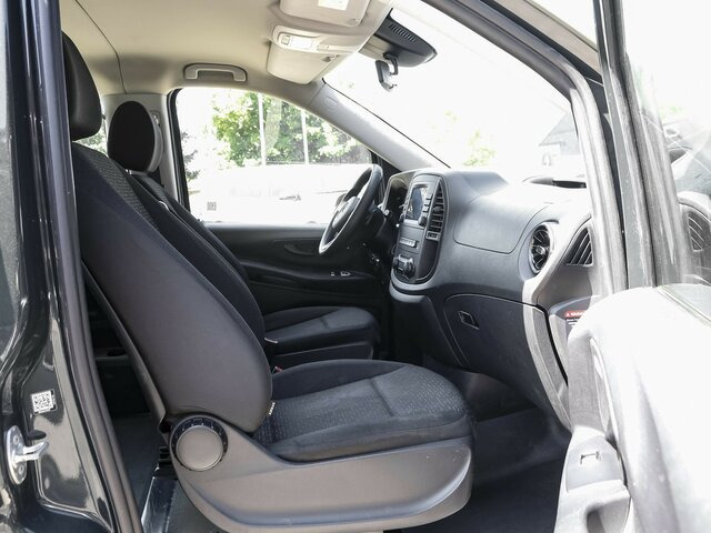 MERCEDES-BENZ Vito 114 TourerPro,lang,Automatik,8Sitze,Kamera - Potniški kombi: slika 2 MERCEDES-BENZ Vito 114 TourerPro,lang,Automatik,8Sitze,Kamera - Potniški kombi: slika 2
